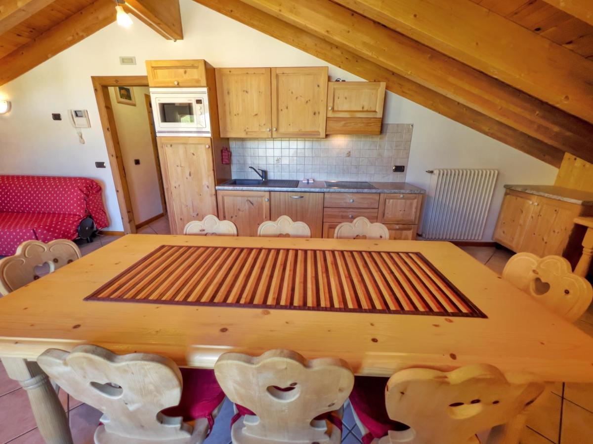 Ferienwohnung Bait Da Jembro Livigno Exterior foto