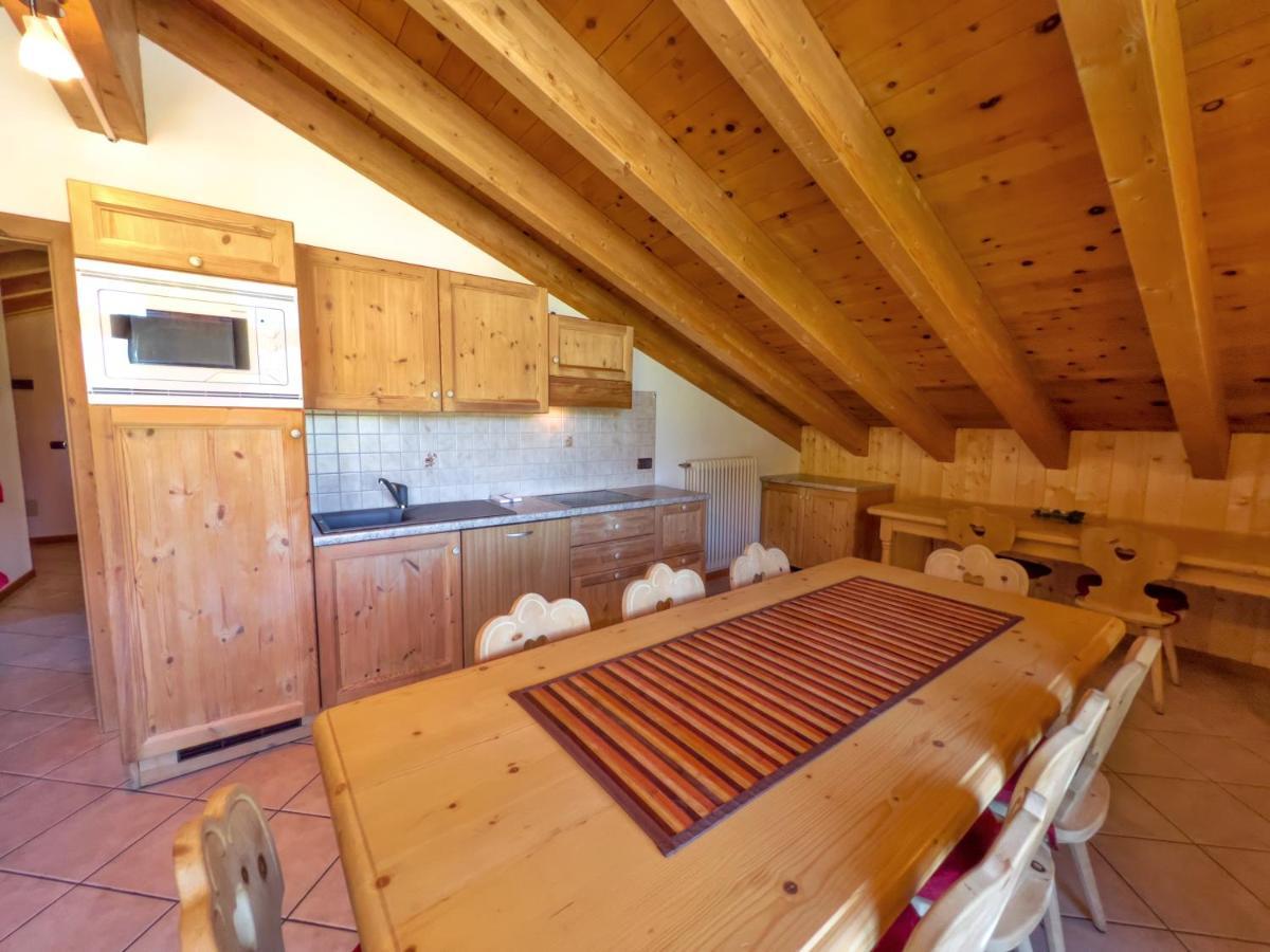 Ferienwohnung Bait Da Jembro Livigno Exterior foto